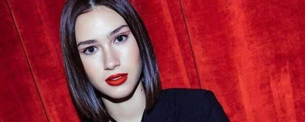 19-летняя Дина Немцова закрутила новый роман через несколько месяцев после развода