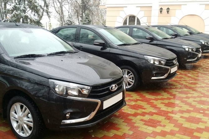 Lada Vesta black.jpg