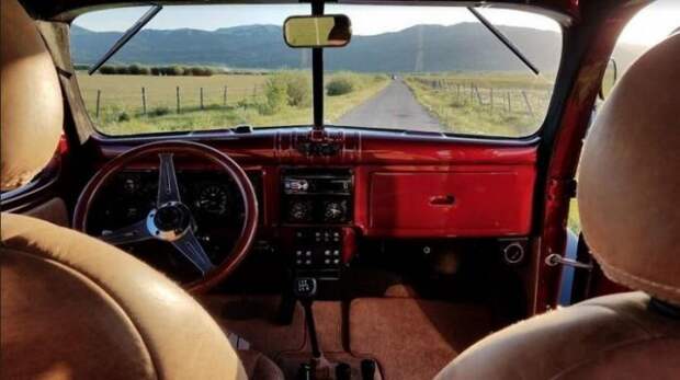 Крутой 70-летний Dodge Power Wagon с мощным двигателем
