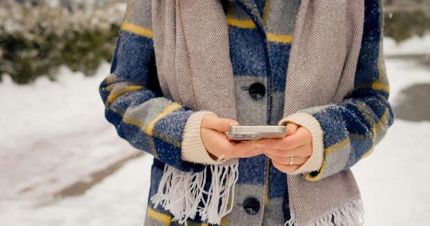 Дорогие смартфоны начали ломаться из-за морозов