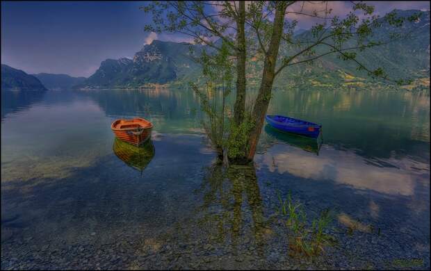 2. Спокойное озеро. hdr, фото