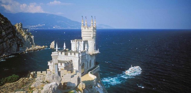 Плюсы и минусы "беспросветной" крымской жизни Плюсы и минусы "беспросветной" крымской жизни