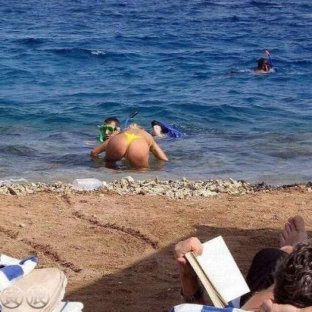 Испорченные фотографии девушек в бикини