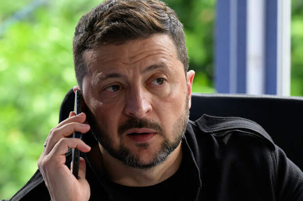 Попытка президента Украины сделать спектакль из переговоров сыграла на руку России
