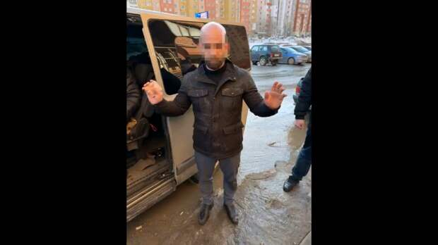 В Рязани задержаны двое натурализованных россиян, подозреваемых в вымогательстве 150 тысяч рублей у супругов