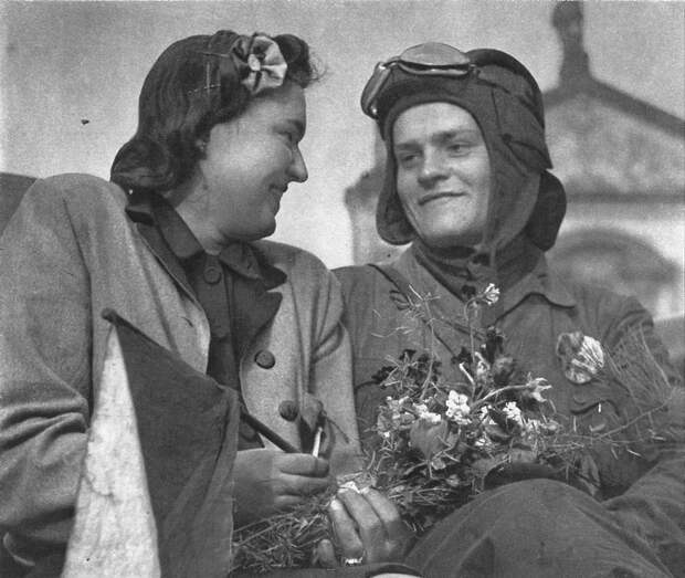 chekhoslovakialiberation001-33