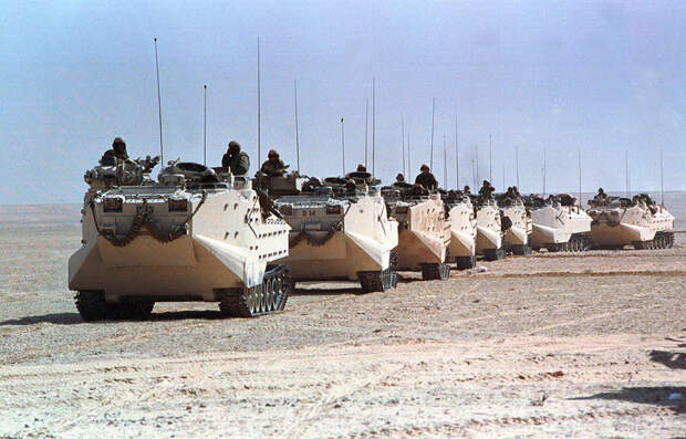 GULF WAR U.S. MARINES