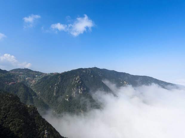 climb-mount-lu-in-jiangxi-and-see-why-painters-and-poets-come-here-to-find-inspiration
