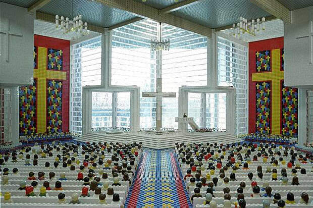 Самые грандиозные сооружения из LEGO