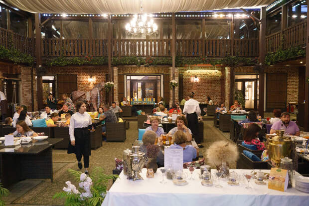 Ресторанда кычкырып сөйләшеп утырган өчен җаваплылыкка тартулары ихтимал