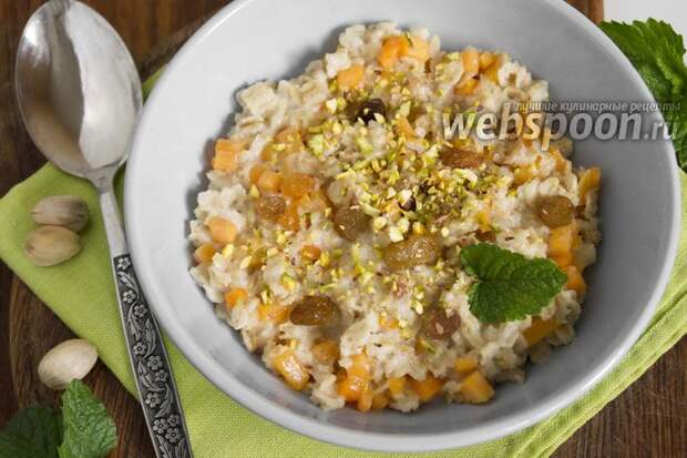 Фото Овсяная каша с тыквой и орехами