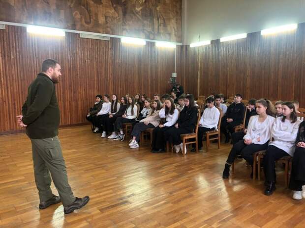 "Марафон добрых дел" - живой диалог с ветераном СВО