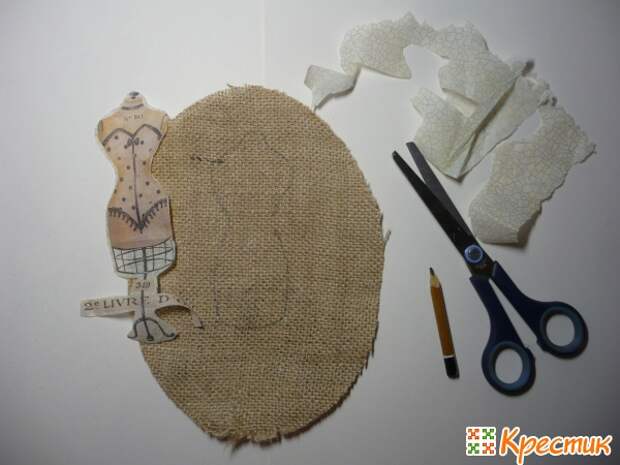 Карандашом очерчиваем контур картинки