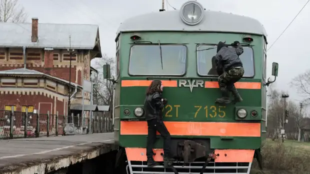 «Единая Россия» внесла в Госдуму законопроект об увеличении штрафа для зацеперов в 40 раз