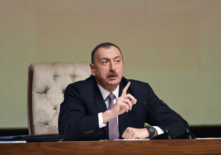 Чересчур эмоциональное поведение президента Азербайджана удивило МИД РФ