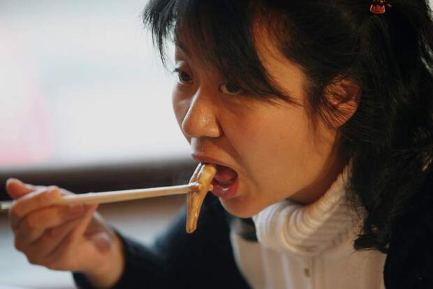 a-chinese-woman-e