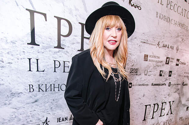 Алла Пугачева, Юлия Высоцкая, Надежда Михалкова и другие на премьере фильма Андрея Кончаловского "Грех"