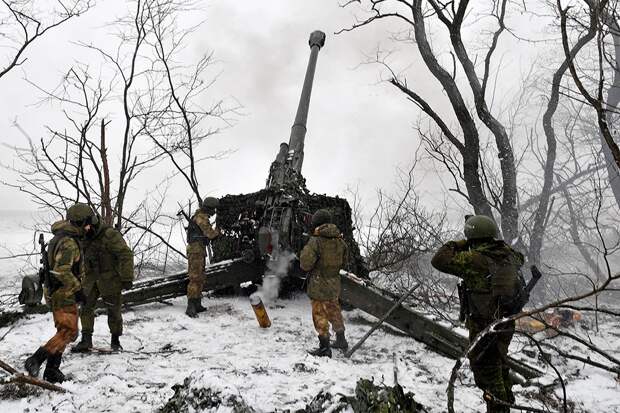 Появилось видео уларов российской артиллерии по Херсонской ТЭЦ