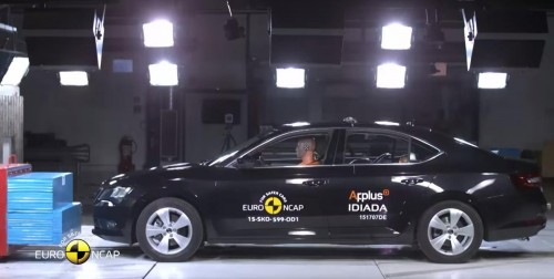 Краш-тест 2016 Skoda Superb