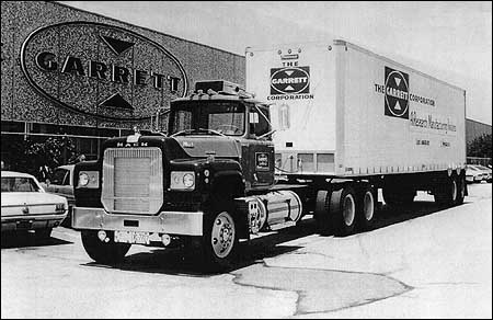 грузовик Mack RS700 1966 - 1979 годы