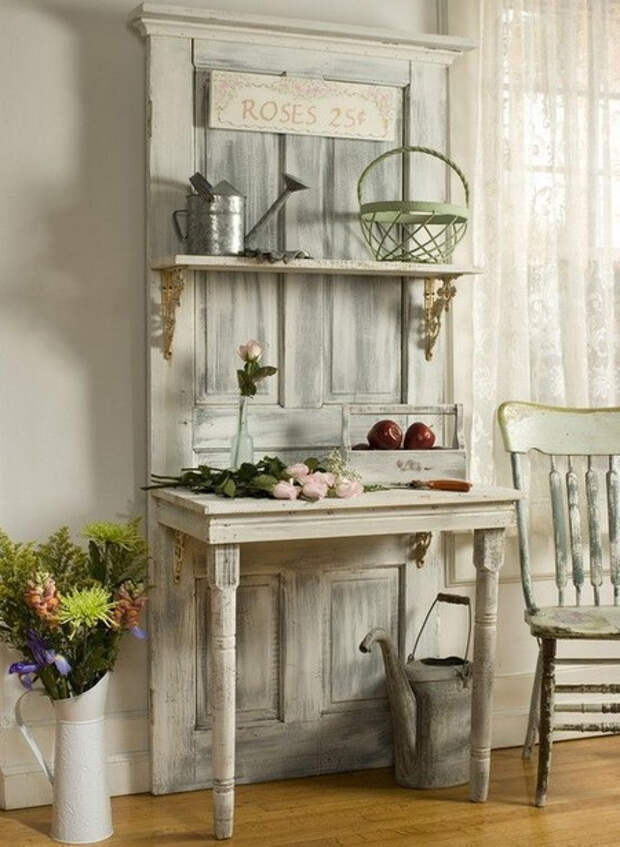 vintage-furniture-from-repurposed-doors5-4 (450x615, 217Kb)