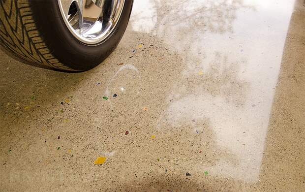 Бетонный пол в гараже: заливка бетона, покраска