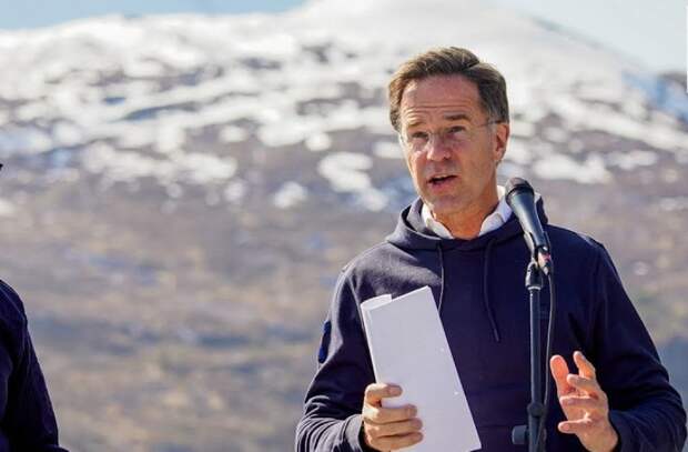 «Всего рассказать не могу» – Рютте собирается воевать с Россией и Китаем не где-нибудь, а в Арктике 