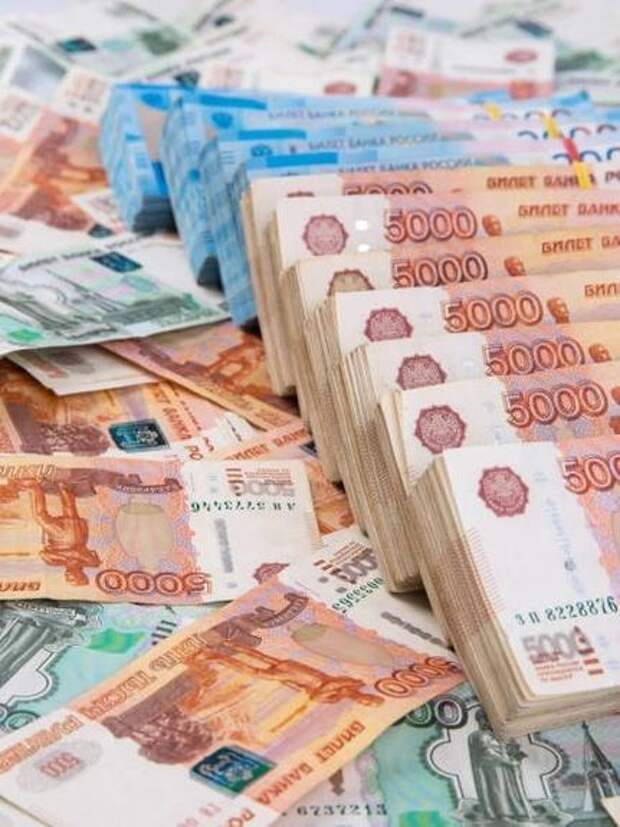 Девушка отдала мошенникам более ста миллионов рублей