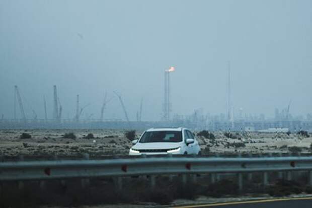 QatarEnergy объявила форс-мажор после ракетного удара по заводу в Рас-Лаффане