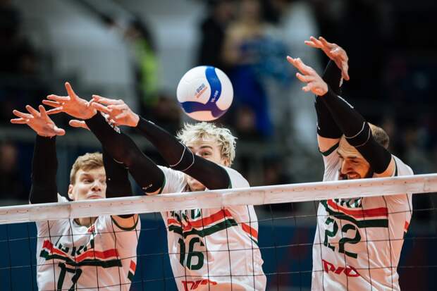 «Чуть-чуть не хватило» - Константинов о вылете «Локомотива» в полуфинале плей-офф