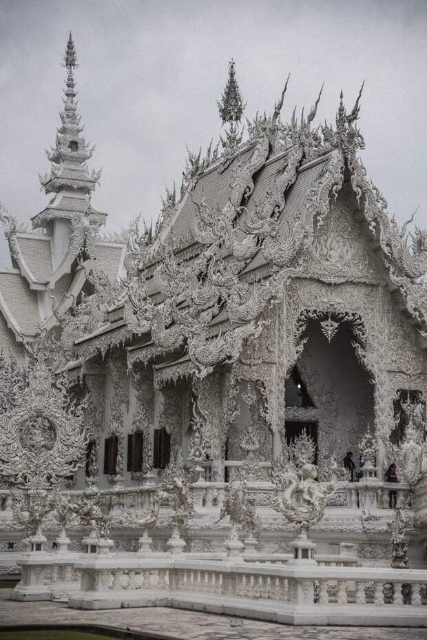 Белый храм: уникальный проект художника из Таиланда