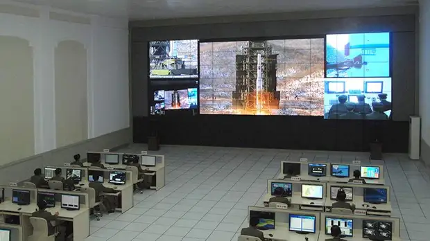 КНДР запустила два снаряда в сторону Японского моря