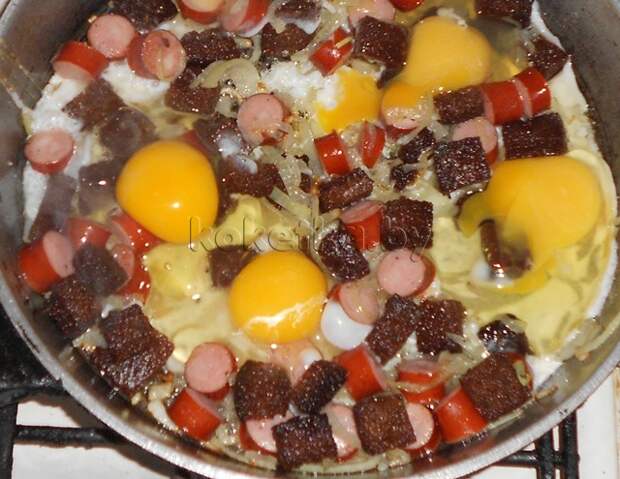 Яичница по французски