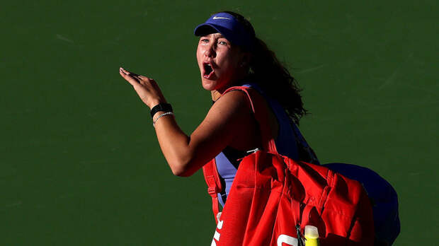 Андреева накричала на зрителей после поражения на турнире WTA в Индиан-Уэллсе