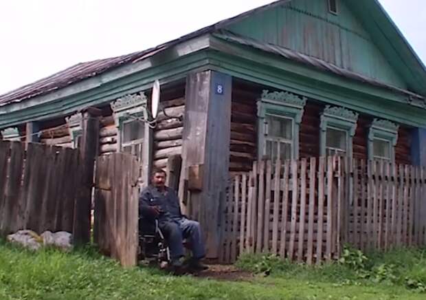 В Башкирии инвалид без рук и ног получил штраф за заросший огород-1 фото-