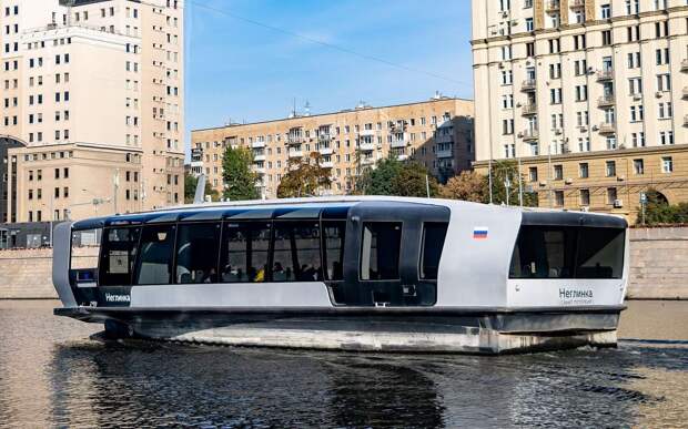 Речной электротранспорт в Москве набирает обороты: пассажиров становится всё больше