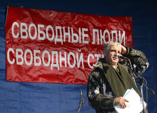 Игорь Иртеньев: Обязательно нужно помнить одну очень важную вещь: всю эту кашу заварила Россия Игорь Иртеньев: Обязательно нужно помнить одну очень важную вещь: всю эту кашу заварила Россия