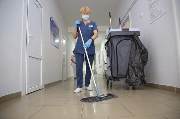 В городской больнице Геленджика работает клининг: новый подход к поддержанию чистоты и гигиены