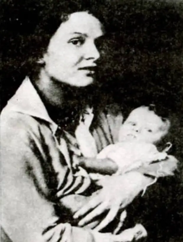 Семейные тайны Сергея Есенина