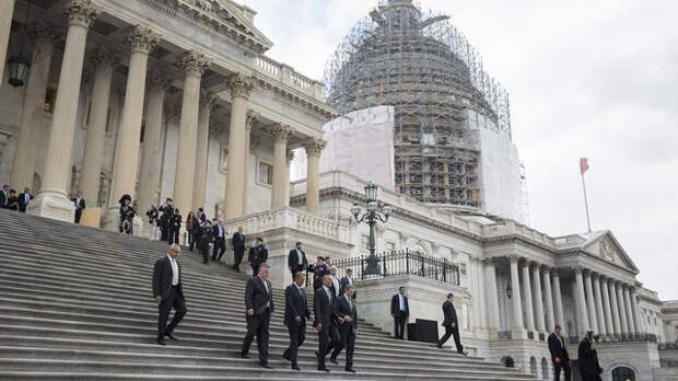 Нижняя палата Конгресса США приняла резолюцию о поставках оружия Украине