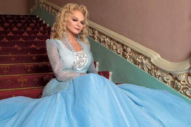 Из-за новых законов Лариса Долина может лишиться недвижимости в Латвии