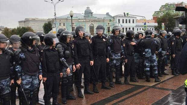 В ГД призвали запретить финансировать государственные СМИ, освещающие незаконные митинги В ГД призвали запретить финансировать государственные СМИ, освещающие незаконные митинги