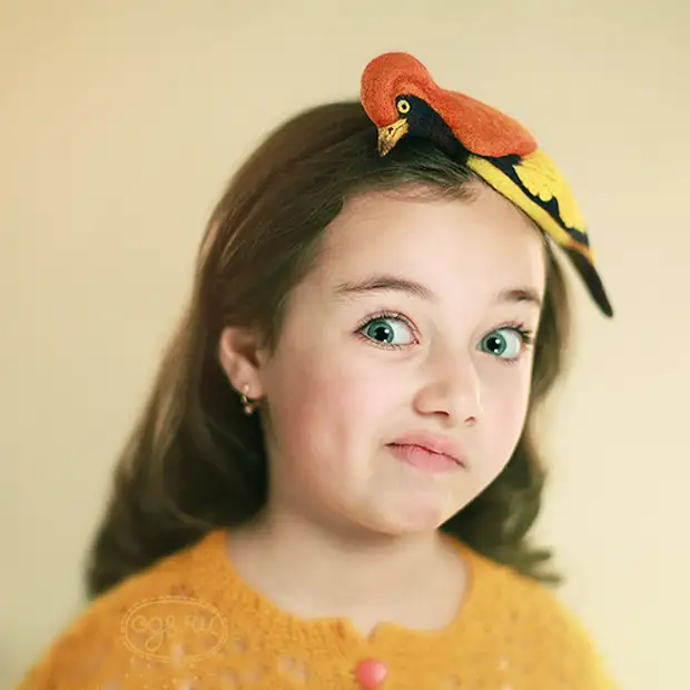 Птичка на ободок. Ободок птица. Ободки для 6 лет. Маска ободок синица. Ободок с птичкой в садик.