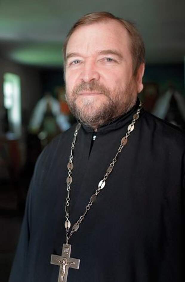 Протоиерей Михаил Шаталов: Когда монашеское послушание начинают применять в миру — это на сумасшедший дом похоже