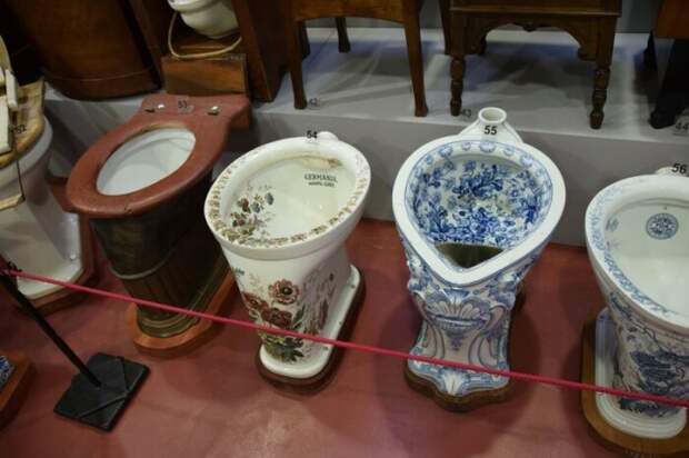 Унитазы активно развивались в 19 веке. /Фото: m.fishki.net. Унитазы активно развивались в 19 веке. /Фото: m.fishki.net.