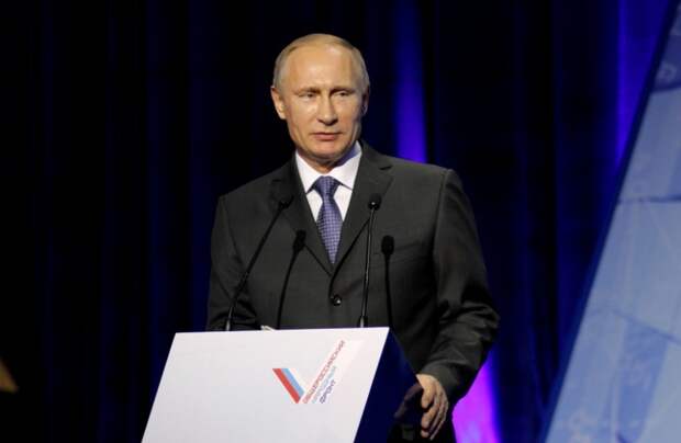 Президент Владимир Путин открыл пленарное заседание форума ОНФ 