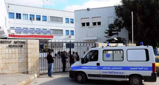 В Тунисе при взрыве автобуса с охраной президента погибли 11 человек