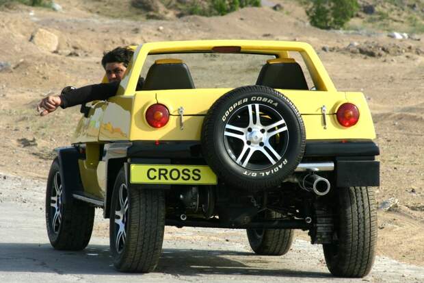 Необычайный Cross: джип-самоделка из Петербурга Необычайный Cross: джип-самоделка из Петербурга