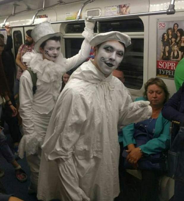 1602594809_metro-17.jpg
