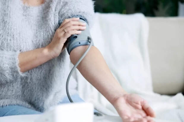 Почему “нормальное” давление может стать причиной тревоги: советы кардиолога Петрова